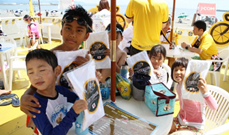 さいたまクリテリウム×ウォータースタンド　海の家にマイボトルを持参してオリジナルフェイスタオルをゲット！