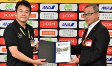 さいたまクリテリウム オリジナル フレーム切手　贈呈式を実施～10月1日（月）より販売開始～