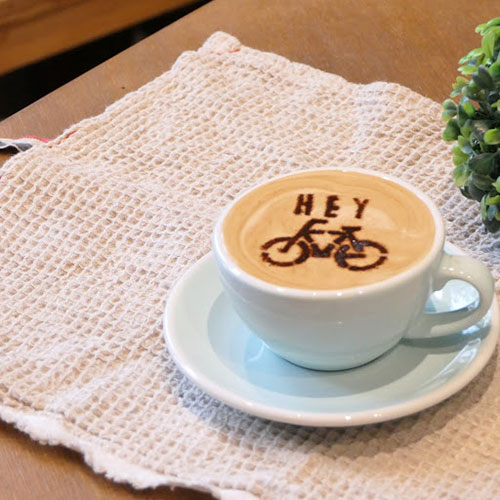 HEY COFFEE（ヘイ コーヒー）