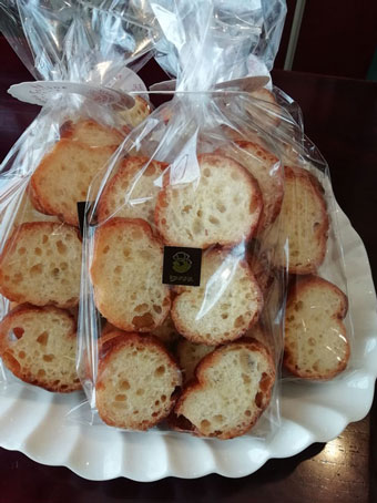 フランス産のゲランドを使った「しおラスク」