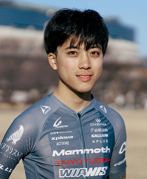 松村 拓弥
